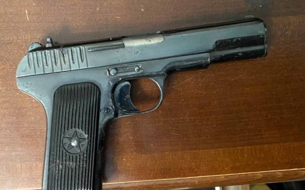 На Полтавщині затримали банду, яка готувала два вбивства посадовців
На Полтавщині затримали банду, яка готувала два вбивства посадовців