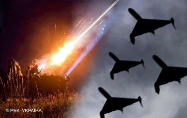 Повітряні сили вночі знищили 17 ворожих "Шахедів"
Повітряні сили вночі знищили 17 ворожих "Шахедів"
