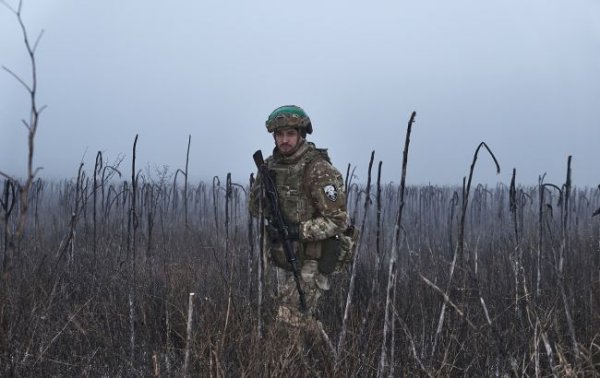 Російські війська проводять атаки з втратами бронетехніки на Лиманському напрямку: карти ISW
Російські війська проводять атаки з втратами бронетехніки на Лиманському напрямку: карти ISW