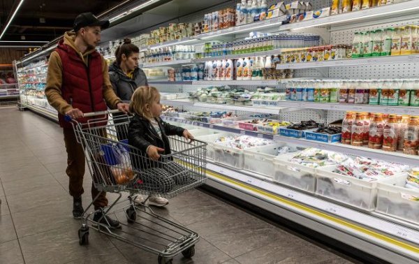 Молочка, м'ясо, шоколад і не лише. Які продукти Україна імпортує з Польщі
Молочка, м'ясо, шоколад і не лише. Які продукти Україна імпортує з Польщі
