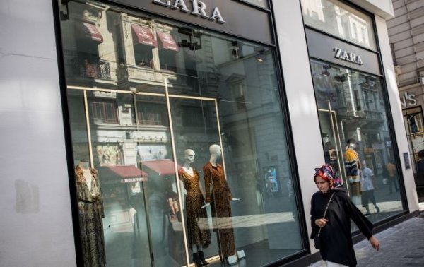 Найбільша у світі мережа магазинів Zara повертається до України: названо дату
Найбільша у світі мережа магазинів Zara повертається до України: названо дату
