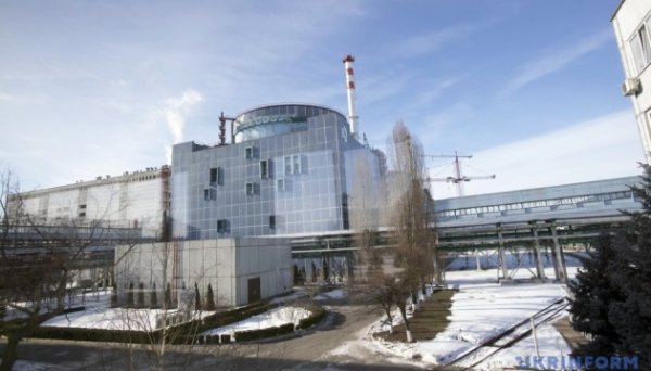 На Хмельницьку АЕС завезли перші партії ядерного палива Westinghouse На Хмельницьку АЕС завезли перші партії ядерного палива Westinghouse