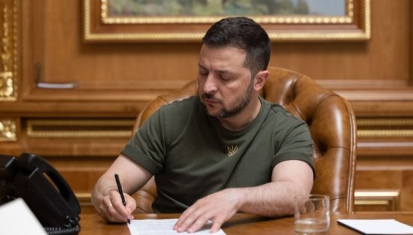 Президент підписав закон про реформу корпоративного управління у держкомпаніях Президент підписав закон про реформу корпоративного управління у держкомпаніях