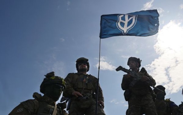 Під носом у Кремля. Як атаки дронів та прорив кордону переносять війну на територію РФ
Під носом у Кремля. Як атаки дронів та прорив кордону переносять війну на територію РФ