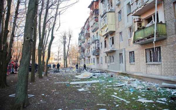 Головне за середу, 27 березня: удари по Харкову та Харківщині, обстріл Миколаєва, Зеленський на Сумщині
Головне за середу, 27 березня: удари по Харкову та Харківщині, обстріл Миколаєва, Зеленський на Сумщині