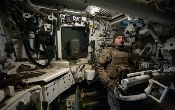Росіяни намагаються просуватися до Часового Яру: карти ISW
Росіяни намагаються просуватися до Часового Яру: карти ISW