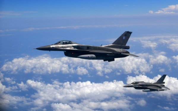 Україна може отримати шість F-16 до літа і розгорнути перші вже у липні, − New York Times
Україна може отримати шість F-16 до літа і розгорнути перші вже у липні, − New York Times