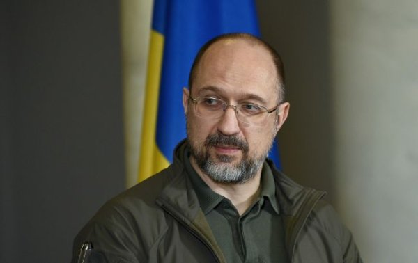 Шмигаль про повернення українців з-за кордону: про адмінзаходи не йдеться
Шмигаль про повернення українців з-за кордону: про адмінзаходи не йдеться