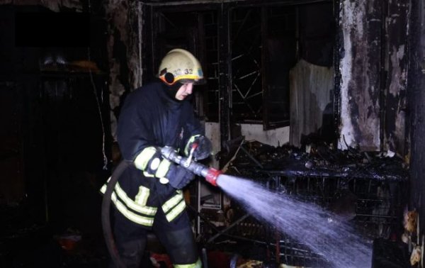 У Харкові сталася пожежа в багатоквартирному будинку: є загиблі
У Харкові сталася пожежа в багатоквартирному будинку: є загиблі