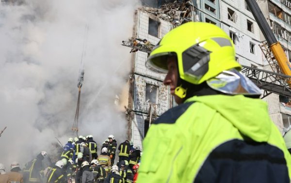 "Блекаут" у Харкові, обстріл Запоріжжя та удари по інфраструктурі: наслідки атаки по Україні
"Блекаут" у Харкові, обстріл Запоріжжя та удари по інфраструктурі: наслідки атаки по Україні