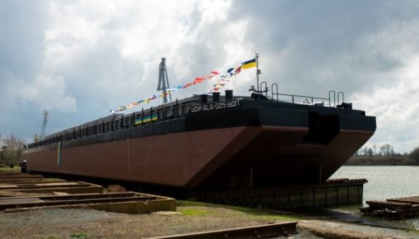 Дунайське пароплавство спустило на воду третю SLG-баржу Дунайське пароплавство спустило на воду третю SLG-баржу