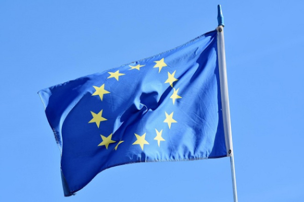 Европарламент поддержал ужесточение наказания за нарушение санкций ЕС
Европарламент поддержал ужесточение наказания за нарушение санкций ЕС