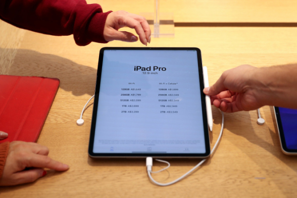 Apple планирует выпустить новый iPad
Apple планирует выпустить новый iPad