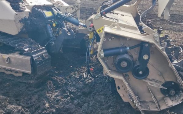 На Харківщині підірвалася машина механізованого розмінування
На Харківщині підірвалася машина механізованого розмінування