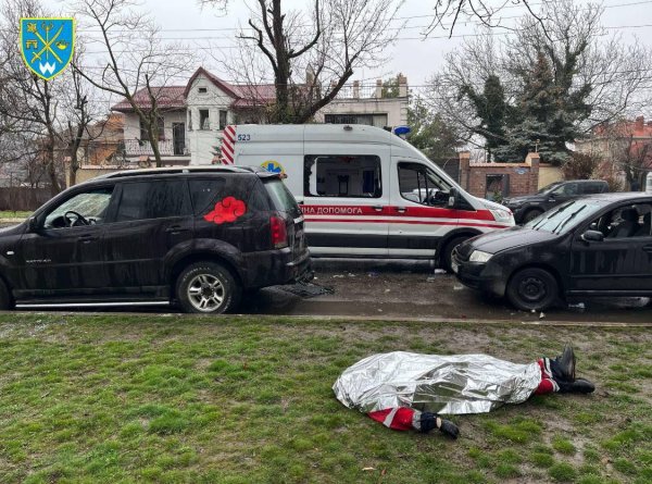 Унаслідок атаки на Одесу загинули 16 людей, 73 поранені (оновлено)
Унаслідок атаки на Одесу загинули 16 людей, 73 поранені (оновлено)