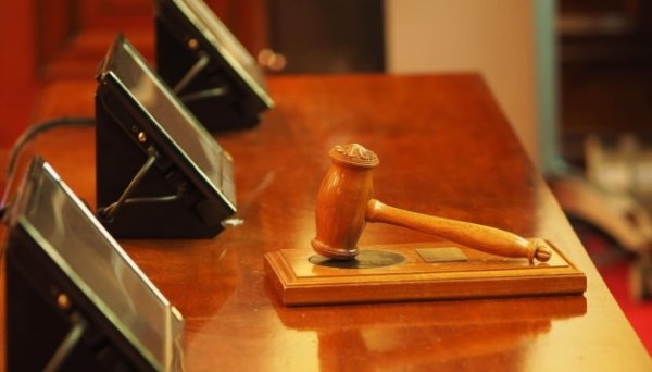 Чи потрібна Україні спеціальна економічна прокуратура Чи потрібна Україні спеціальна економічна прокуратура