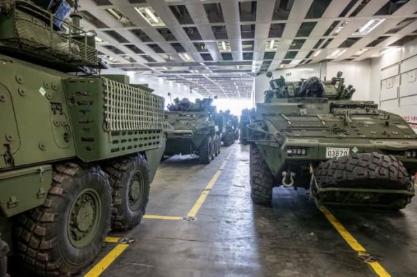 Канада отправила Латвии 150 единиц военной техники Канада отправила Латвии 150 единиц военной техники