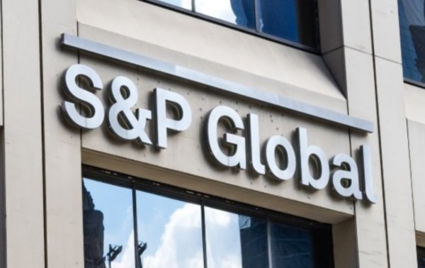 Яким буде курс долара до гривні цього року: прогноз агентства S&P
Яким буде курс долара до гривні цього року: прогноз агентства S&P