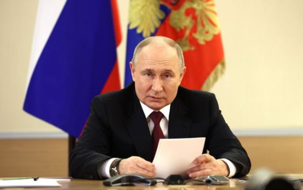 Путін "виграв". Що чекає на РФ після виборів та до чого готуватися Україні
Путін "виграв". Що чекає на РФ після виборів та до чого готуватися Україні
