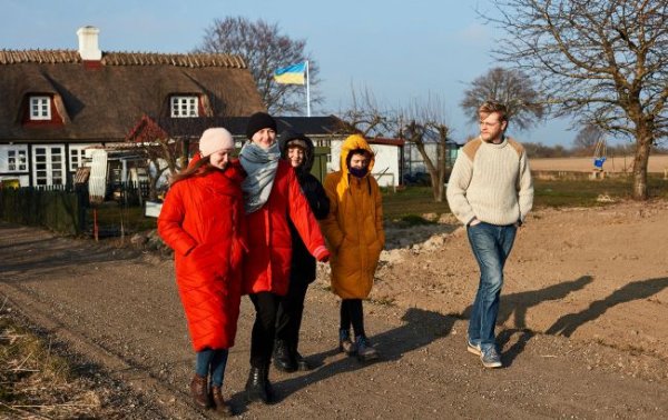 У Нідерландах працюючих біженців з України зобов'яжуть сплачувати особистий внесок
У Нідерландах працюючих біженців з України зобов'яжуть сплачувати особистий внесок
