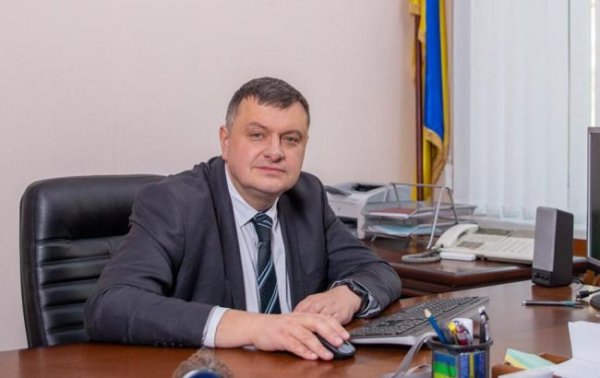 Розвідник, який навчався в академії ФСБ. Що відомо про нового секретаря РНБО Литвиненка
Розвідник, який навчався в академії ФСБ. Що відомо про нового секретаря РНБО Литвиненка