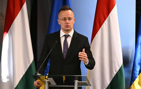 
Транзит під час війни. Чи продовжить Україна постачання газу з РФ до ЄС без контракту з "Газпромом" 