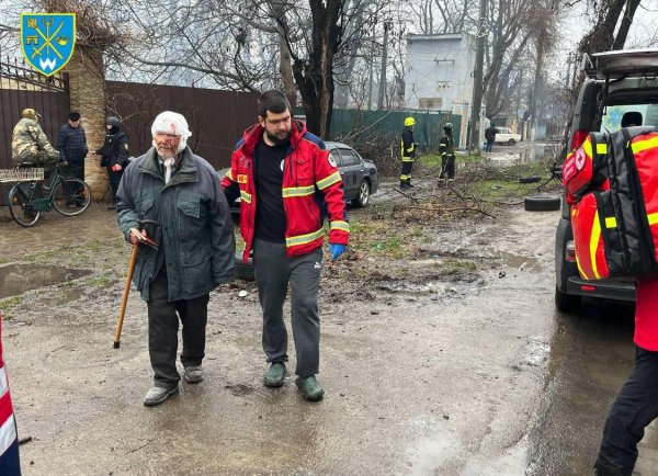 Унаслідок атаки на Одесу загинули 16 людей, 73 поранені (оновлено)
Унаслідок атаки на Одесу загинули 16 людей, 73 поранені (оновлено)