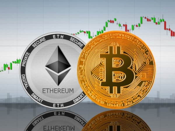 Биткоин дотронулся $70 тыс, а Ethereum приближается к $4 тысячам
Биткоин дотронулся $70 тыс, а Ethereum приближается к $4 тысячам