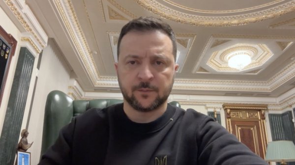 Зеленский анонсировал еще больше оружия, изготовленного в Украине Зеленский анонсировал еще больше оружия, изготовленного в Украине