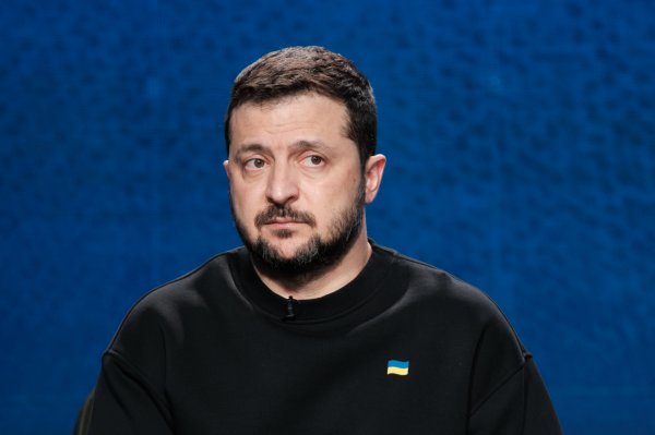 "Рейди" Сирського та новий фронт. Як Авдіївка змінила поле битви та чи готується РФ до літа
"Рейди" Сирського та новий фронт. Як Авдіївка змінила поле битви та чи готується РФ до літа