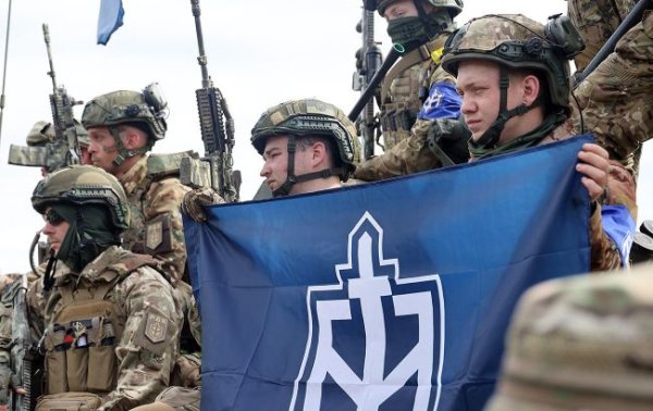Бійці РДК влаштували засідку на спецназ ГРУ в Бєлгородській області (відео бою)
Бійці РДК влаштували засідку на спецназ ГРУ в Бєлгородській області (відео бою)