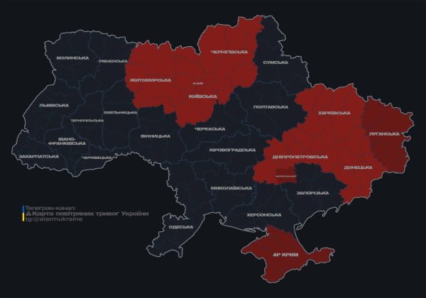 Ворог атакує Київську область безпілотниками, працює ППО
Ворог атакує Київську область безпілотниками, працює ППО