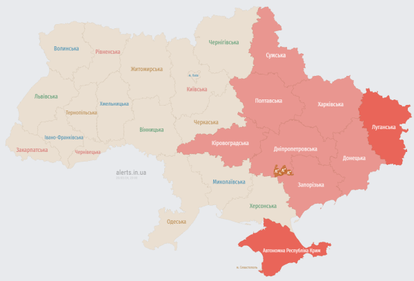 Харків вдруге за день під ударом РФ. У місті лунають вибухи
Харків вдруге за день під ударом РФ. У місті лунають вибухи