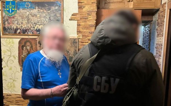 На Черкащині клірик УПЦ (МП) отримав підозру у виправдовуванні збройної агресії РФ
На Черкащині клірик УПЦ (МП) отримав підозру у виправдовуванні збройної агресії РФ