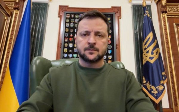 Зеленський провів ставку: доповів Сирський, говорили про надходження боєприпасів та дані розвідки
Зеленський провів ставку: доповів Сирський, говорили про надходження боєприпасів та дані розвідки