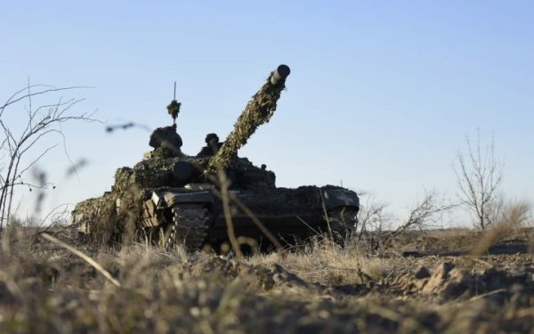 Армія РФ продовжує штурмувати Донецький напрямок: за добу понад півсотні боєзіткнень
Армія РФ продовжує штурмувати Донецький напрямок: за добу понад півсотні боєзіткнень