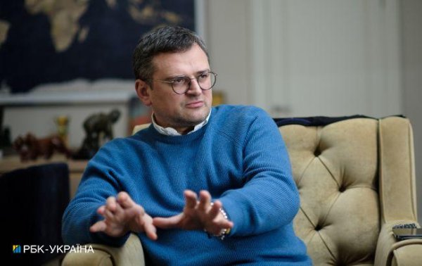 Україна веде перемовини про дві батареї Patriot та одну Samp-T, - Кулеба
Україна веде перемовини про дві батареї Patriot та одну Samp-T, - Кулеба