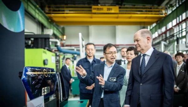 Шольц назвав умови відкриття ринку ЄС для автомобілів з Китаю Шольц назвав умови відкриття ринку ЄС для автомобілів з Китаю