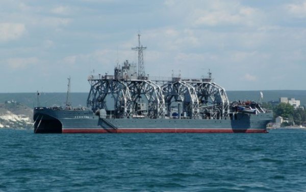 Найстаріший корабель РФ. Що відомо про "Коммуну", яку ВМС атакували в Криму
Найстаріший корабель РФ. Що відомо про "Коммуну", яку ВМС атакували в Криму