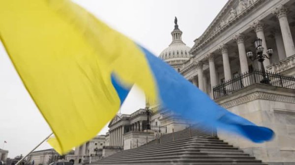 Соратница Трампа рассказала, когда могут рассмотреть законопроект о помощи Украине Соратница Трампа рассказала, когда могут рассмотреть законопроект о помощи Украине