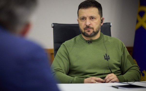 Зеленський провів Ставку: Шмигаль відзвітував про захист важливих об’єктів від атак РФ
Зеленський провів Ставку: Шмигаль відзвітував про захист важливих об’єктів від атак РФ