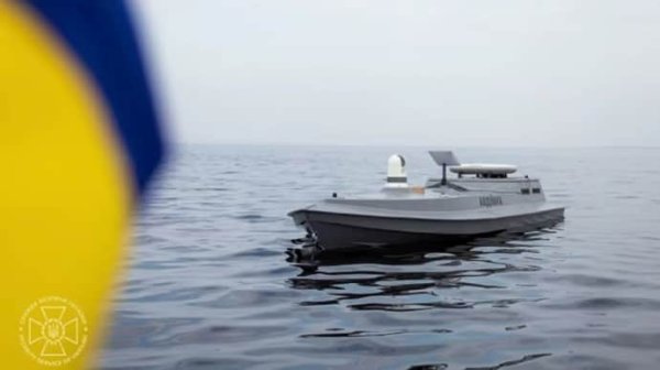 Украинские морские дроны доносят тонну взрывчатки на тысячу километров – СБУ Украинские морские дроны доносят тонну взрывчатки на тысячу километров – СБУ