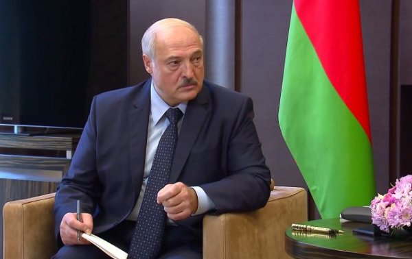 Лукашенко заявив, що Білорусь готується до війни
Лукашенко заявив, що Білорусь готується до війни