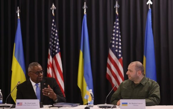"Рамштайн" в ювілейну дату. Чого чекати від нової зустрічі союзніків України
"Рамштайн" в ювілейну дату. Чого чекати від нової зустрічі союзніків України