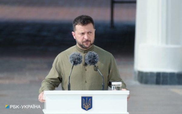Зеленський провів Ставку, основним питанням був захист
Зеленський провів Ставку, основним питанням був захист