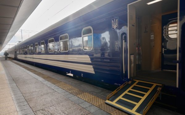 Укрзалізниця запустила функцію моніторингу квитків з можливістю автовикупу
Укрзалізниця запустила функцію моніторингу квитків з можливістю автовикупу