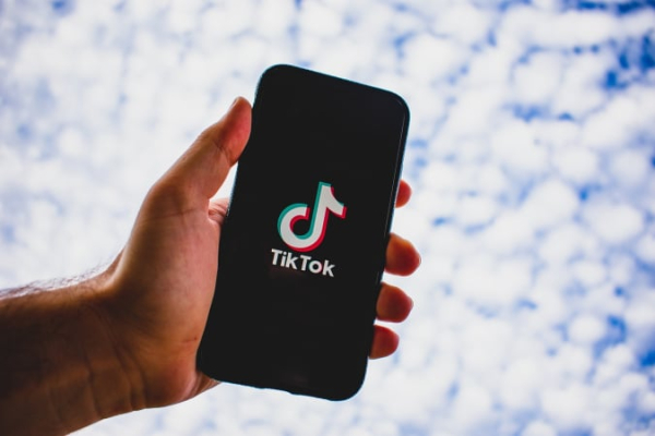 В США приняли новый законопроект, предусматривающий запрет TikTok
В США приняли новый законопроект, предусматривающий запрет TikTok