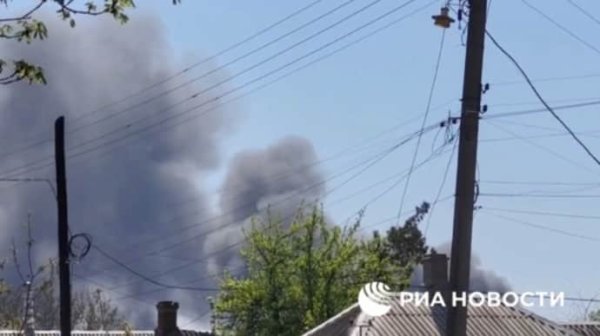 В Луганске прогремели взрывы В Луганске прогремели взрывы