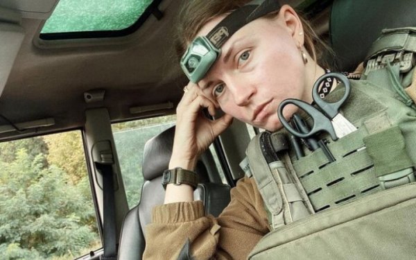 На фронті загинула журналістка Алла Пушкарчук з позивним "Рута"
На фронті загинула журналістка Алла Пушкарчук з позивним "Рута"