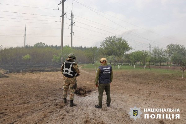 Росіяни обстріляли Харківщину, поранені дві жінки
Росіяни обстріляли Харківщину, поранені дві жінки